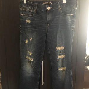 LIKE NEW: Express low rise distressed jeans