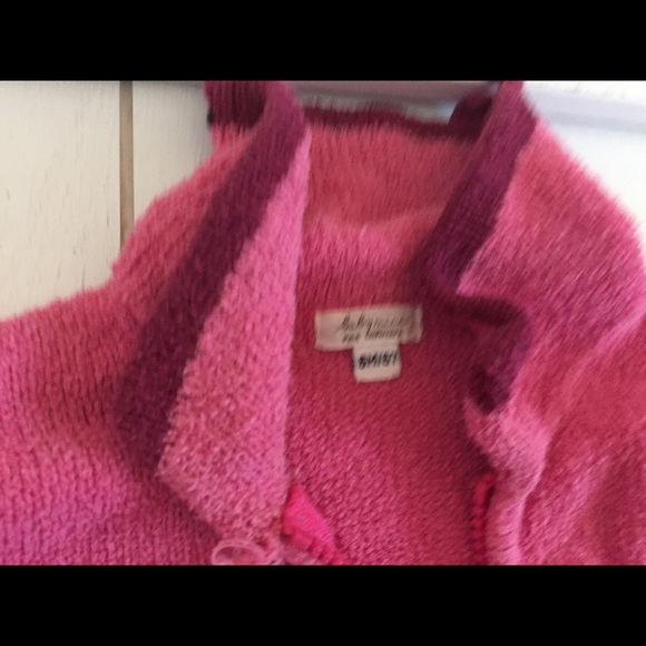 Bundle- Stylish peacoat and Cute cardigan - Picture 4 of 5