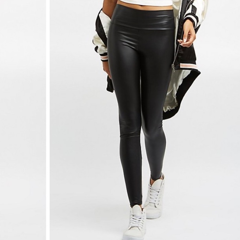 NWOT Charlotte Russe High Waisted Liquid Leggings