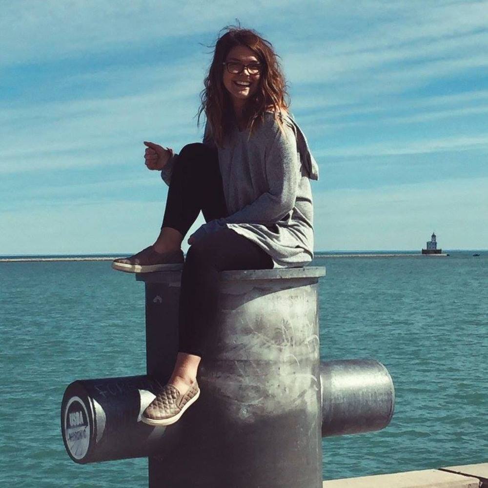 Meet your Posher, Courtney