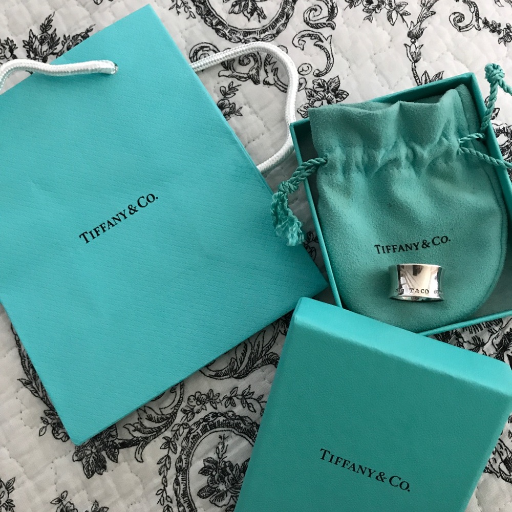 Tiffany & Co 1837 ring
