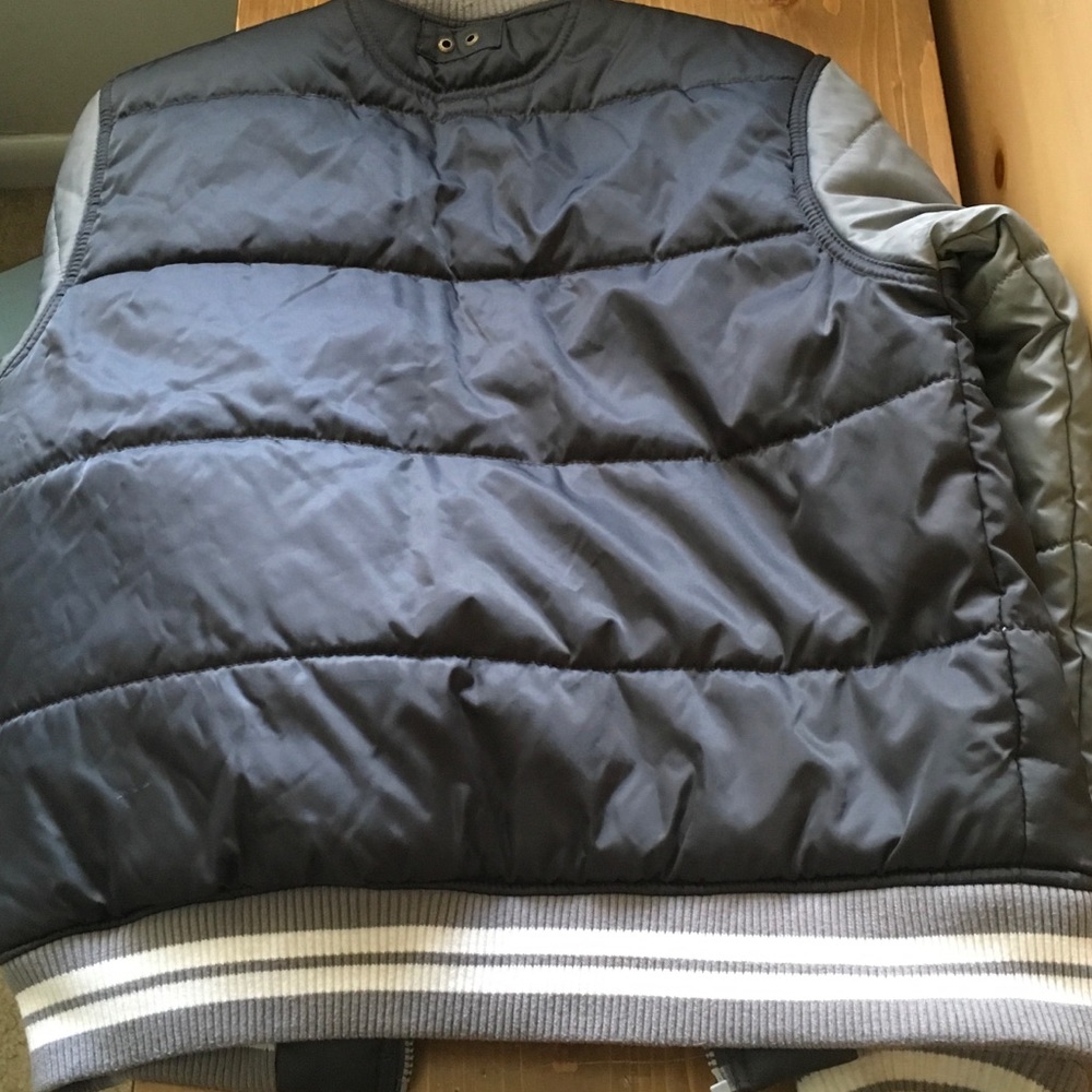Converse All Star ⭐️ Jacket/ - Picture 2 of 2