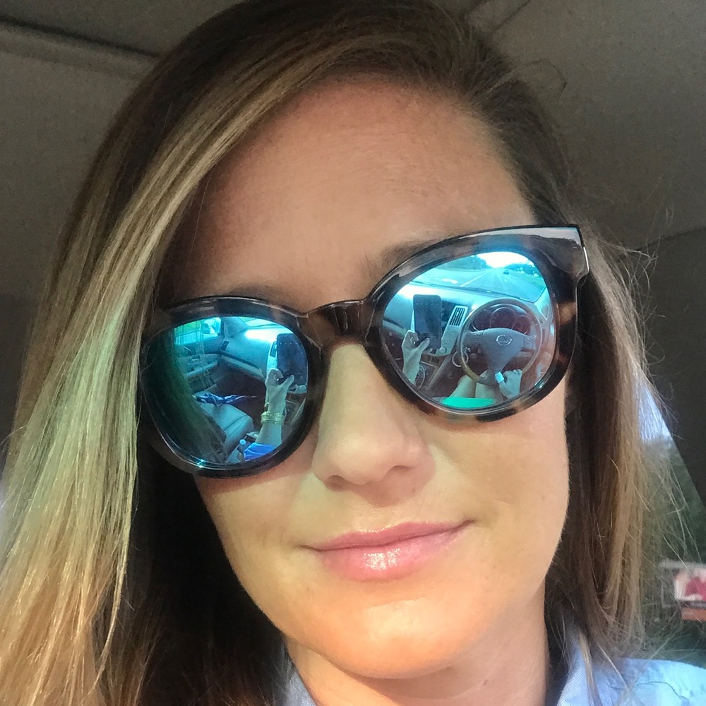 Meet your Posher, Shannon