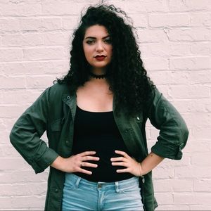 Meet your Posher, Caroline