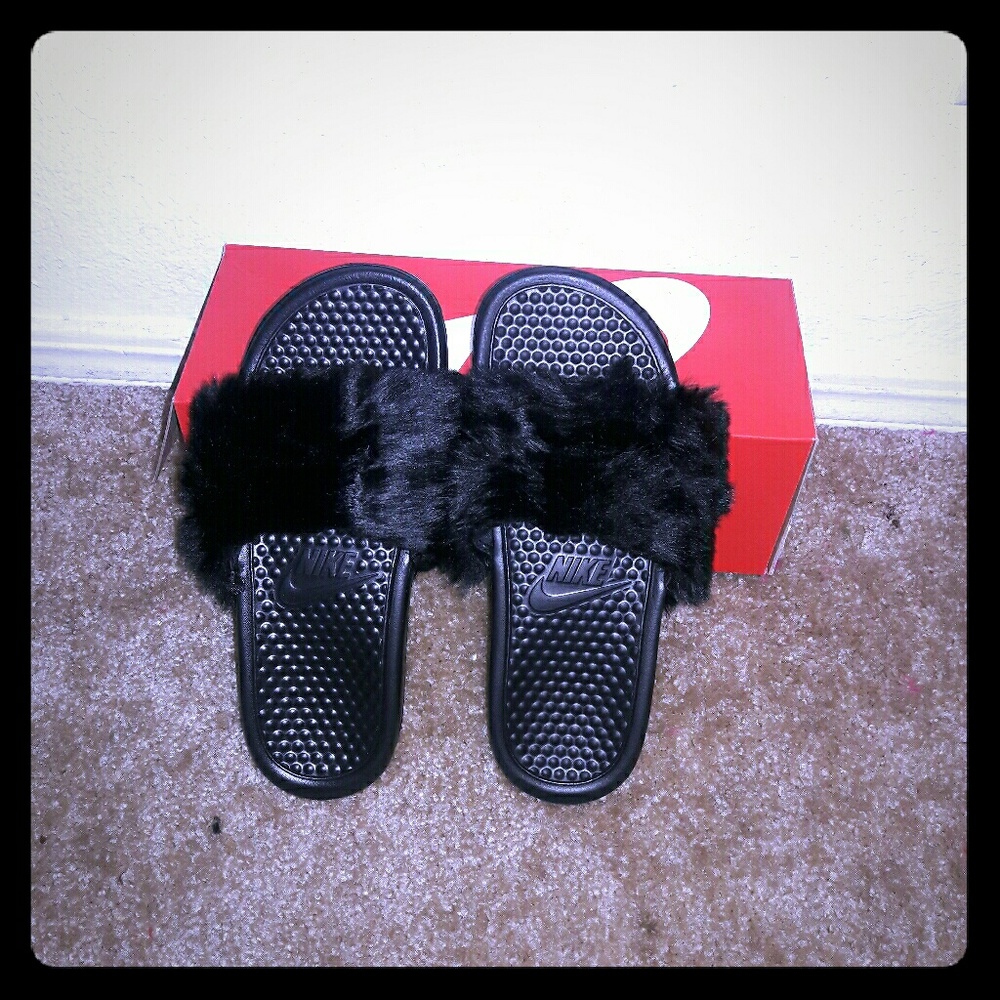 Brand new women Nike slides