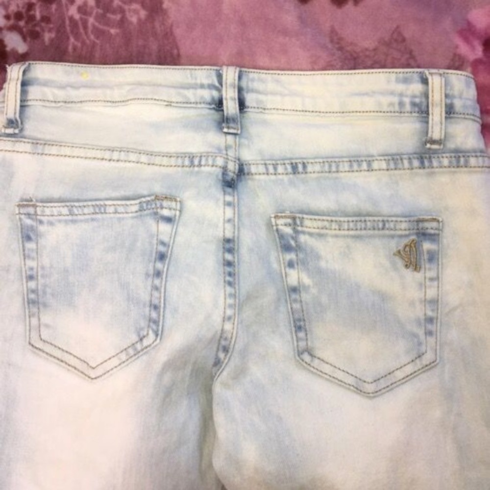 VIP jeans - Picture 2 of 2