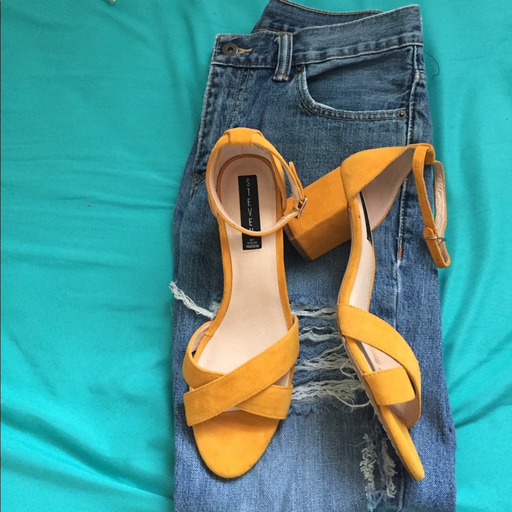 Mustard yellow Steven madden shoes