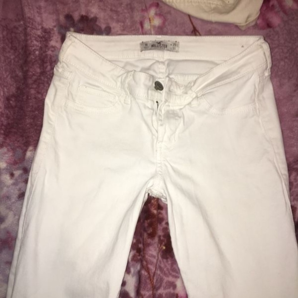 Hollister jeans