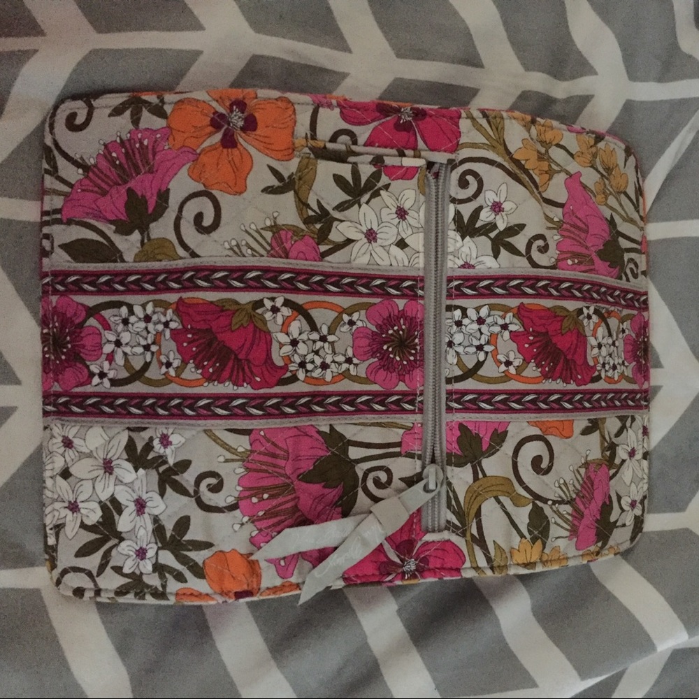 Vera Bradley Wallet, Tea Garden Pattern, NWOT