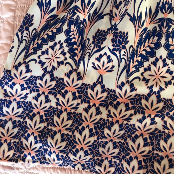 Patterned Romper - Picture 2 of 4