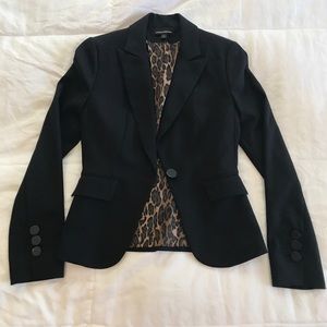 Express black stripe one button suit