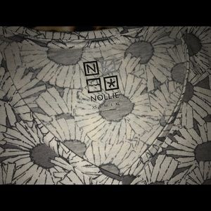 Nollie Shirt