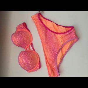 Victoria's Secret bikini