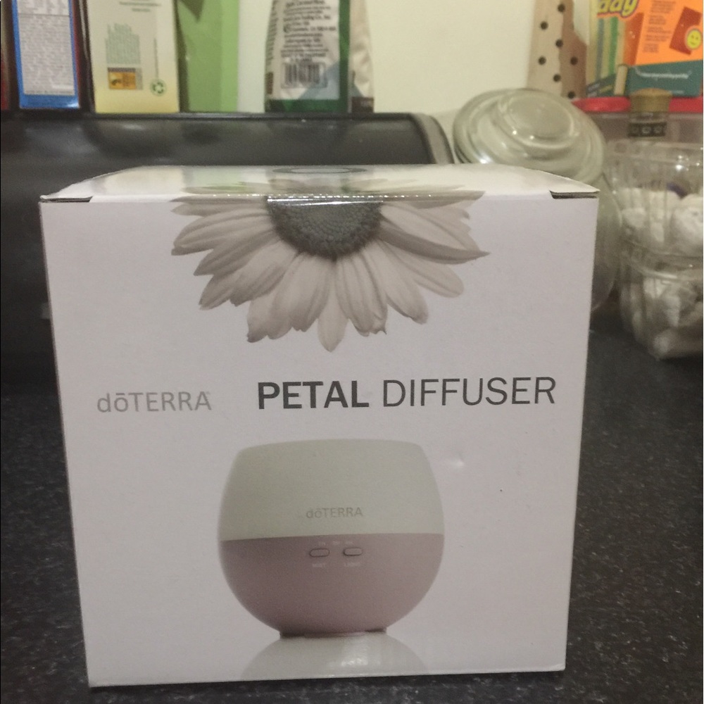 NIB Doterra Petal Diffuser