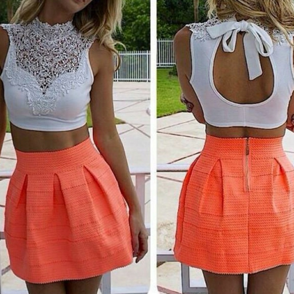 Sexy Lace Hollow Back Sleeveless Top