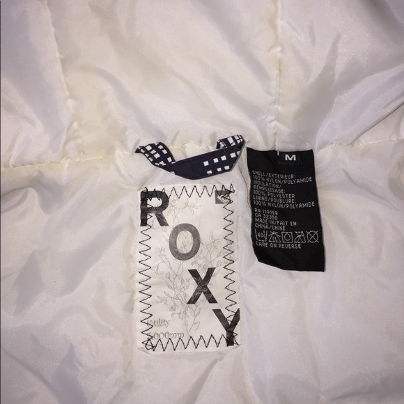 Roxy Fur Trim Snowboard Jacket - Picture 6 of 8
