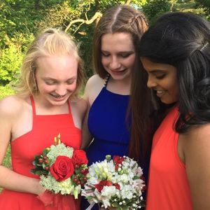 Meet your Posher, Ella