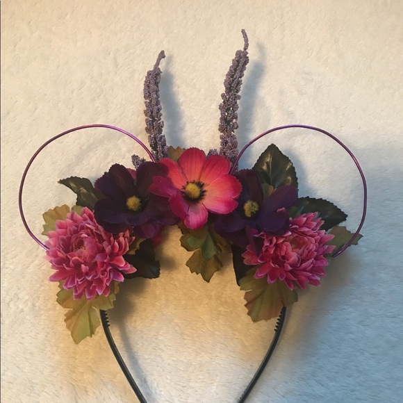 Maleficent Evil Pixie Ears - Picture 2 of 3