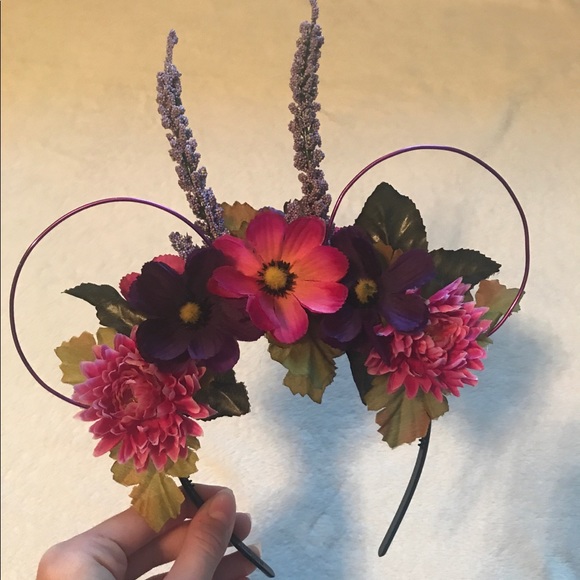 Maleficent Evil Pixie Ears - Picture 3 of 3