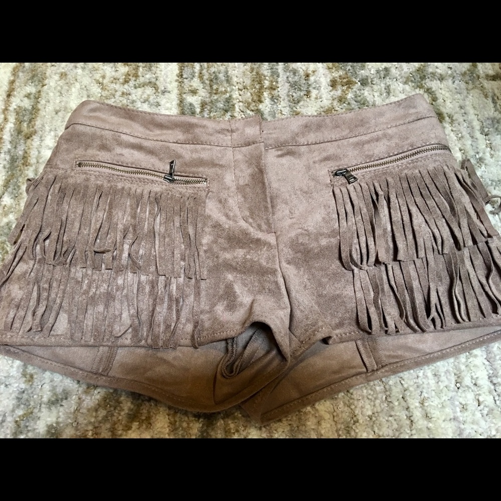 BCBGmazaria / BCBG Shorts with tassels