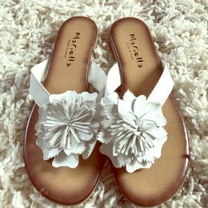 MARIELLA white leather flower sandals