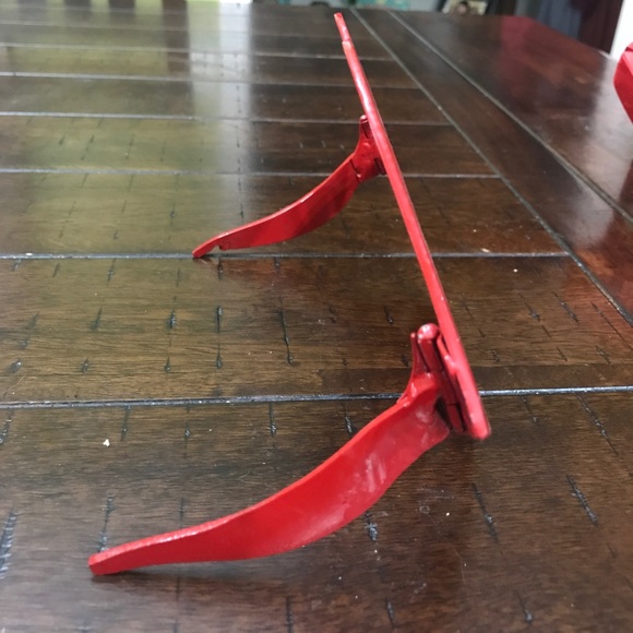 Lip shape Display - Picture 3 of 4