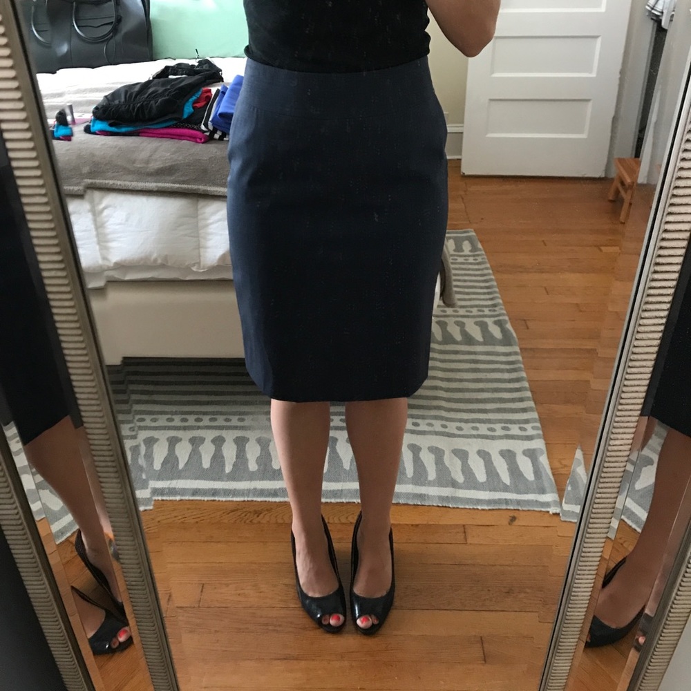 Navy pencil skirt size 4
