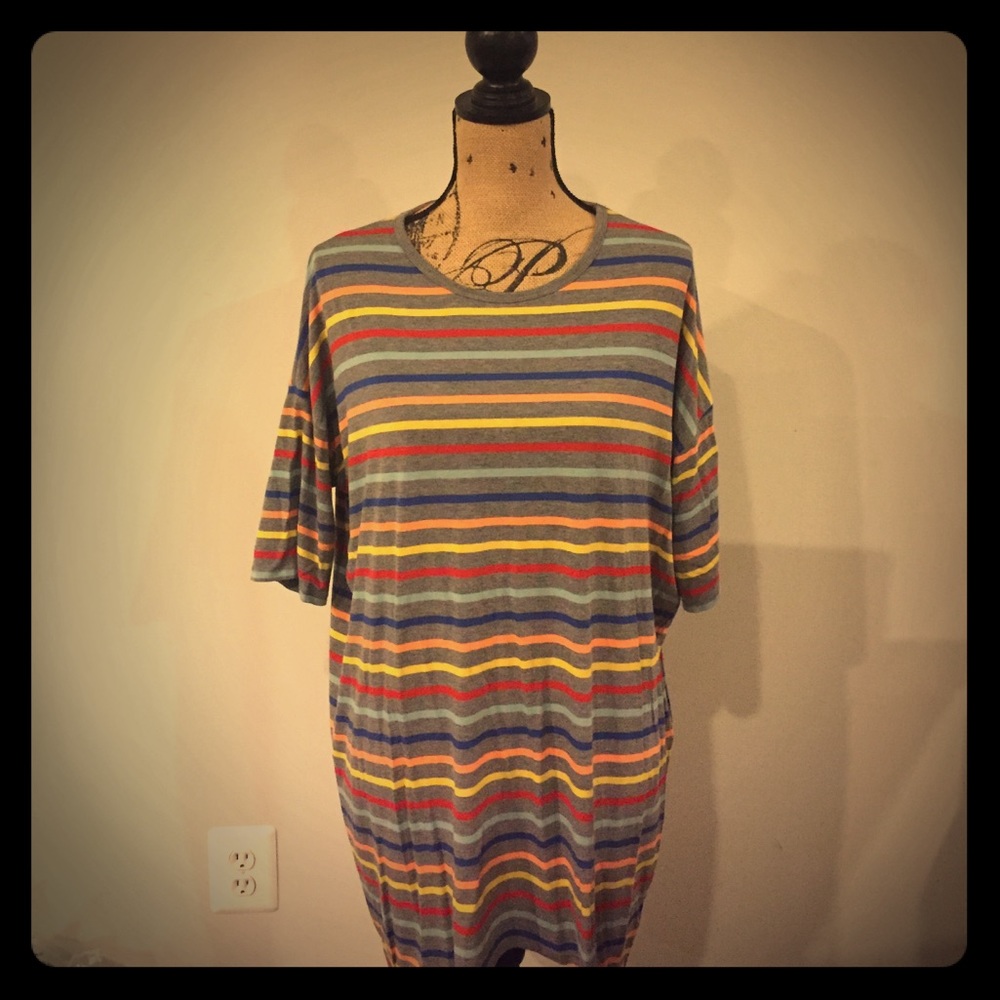 🗣LAST CALL☎️💲5️⃣Lularoe Irma‼️