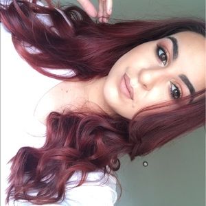 Meet your Posher, Samantha