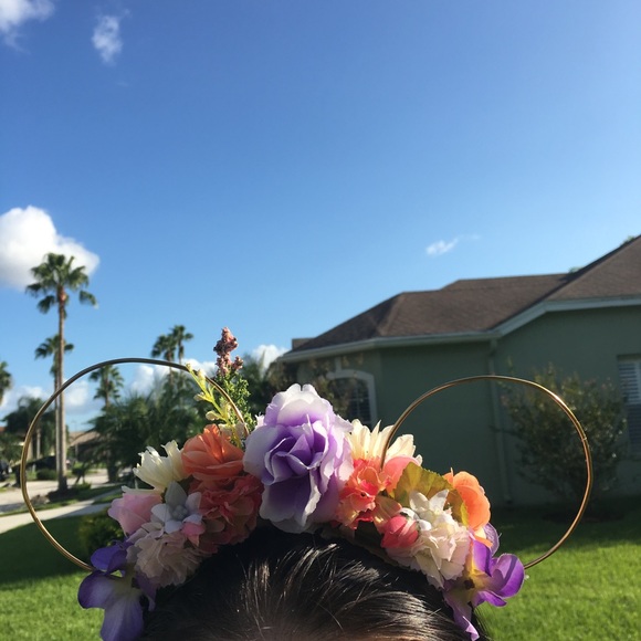 Rapunzel Inspired Ears - Picture 1 of 3