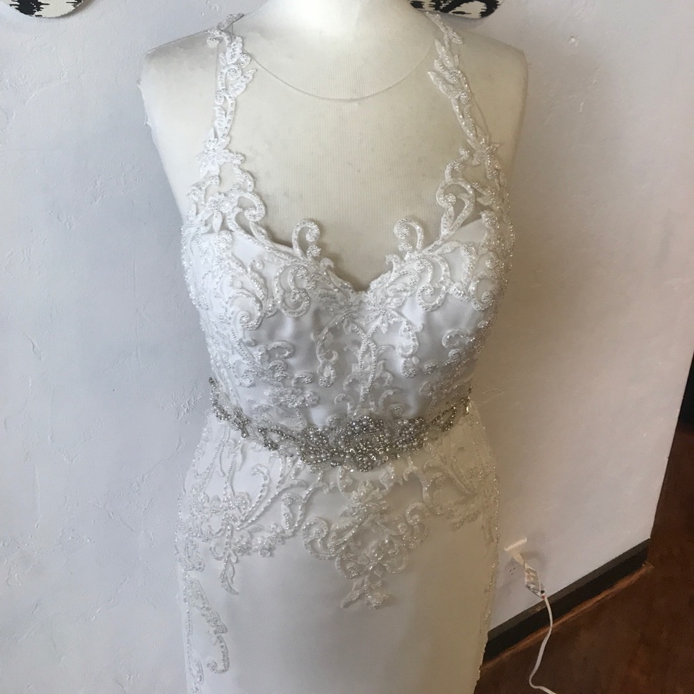 Enzoani Jaylee gown - Picture 3 of 8