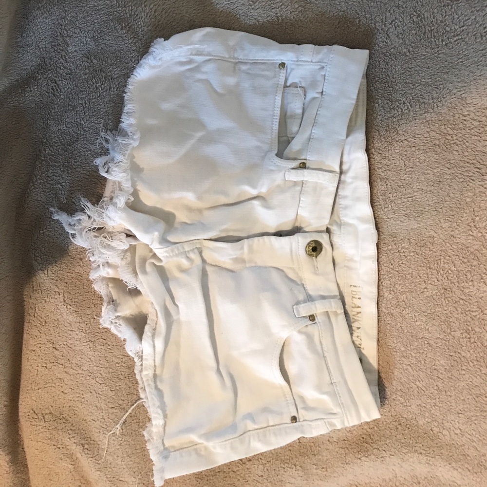 BlankNYC white cut offs size 30