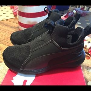 Boys Puma Rebel size 11c BRAND NEW!