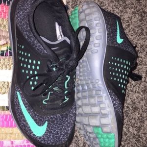 Nike shoes 6.5