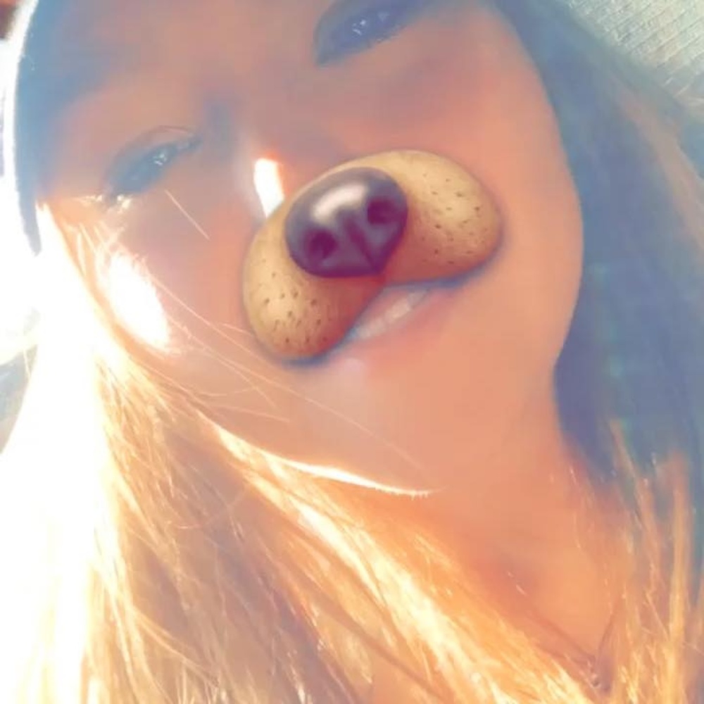 Meet your Posher, Nicole