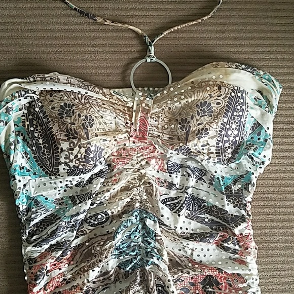 Dress - Picture 2 of 4