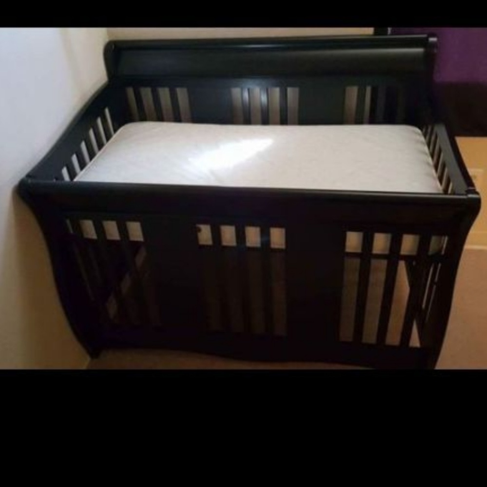 Black crib