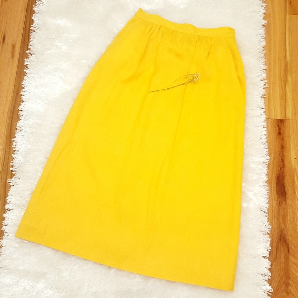 Breckenridge Vintage Pencil Skirt