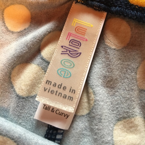 LulaRoe T&C leggings - Picture 2 of 2