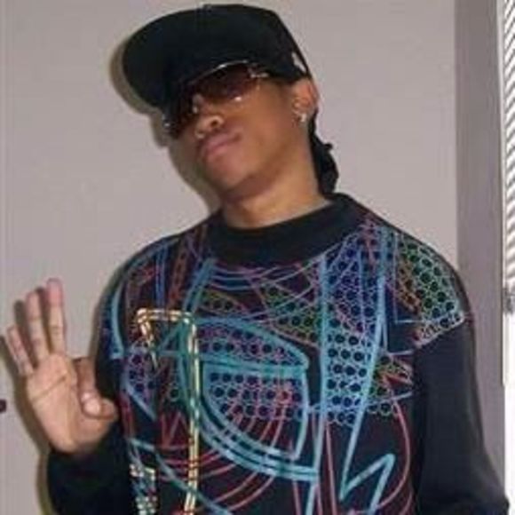 Meet your Posher, Delone - Picture 1 of 1