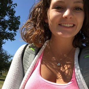 Meet your Posher, Brittany
