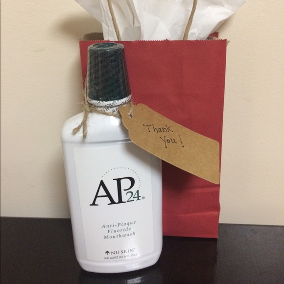 Nu Skin AP24 Anti-plaque Fluoride Mouthwash - Picture 1 of 4