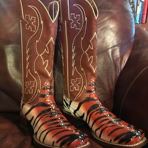 Stingray Boots!!