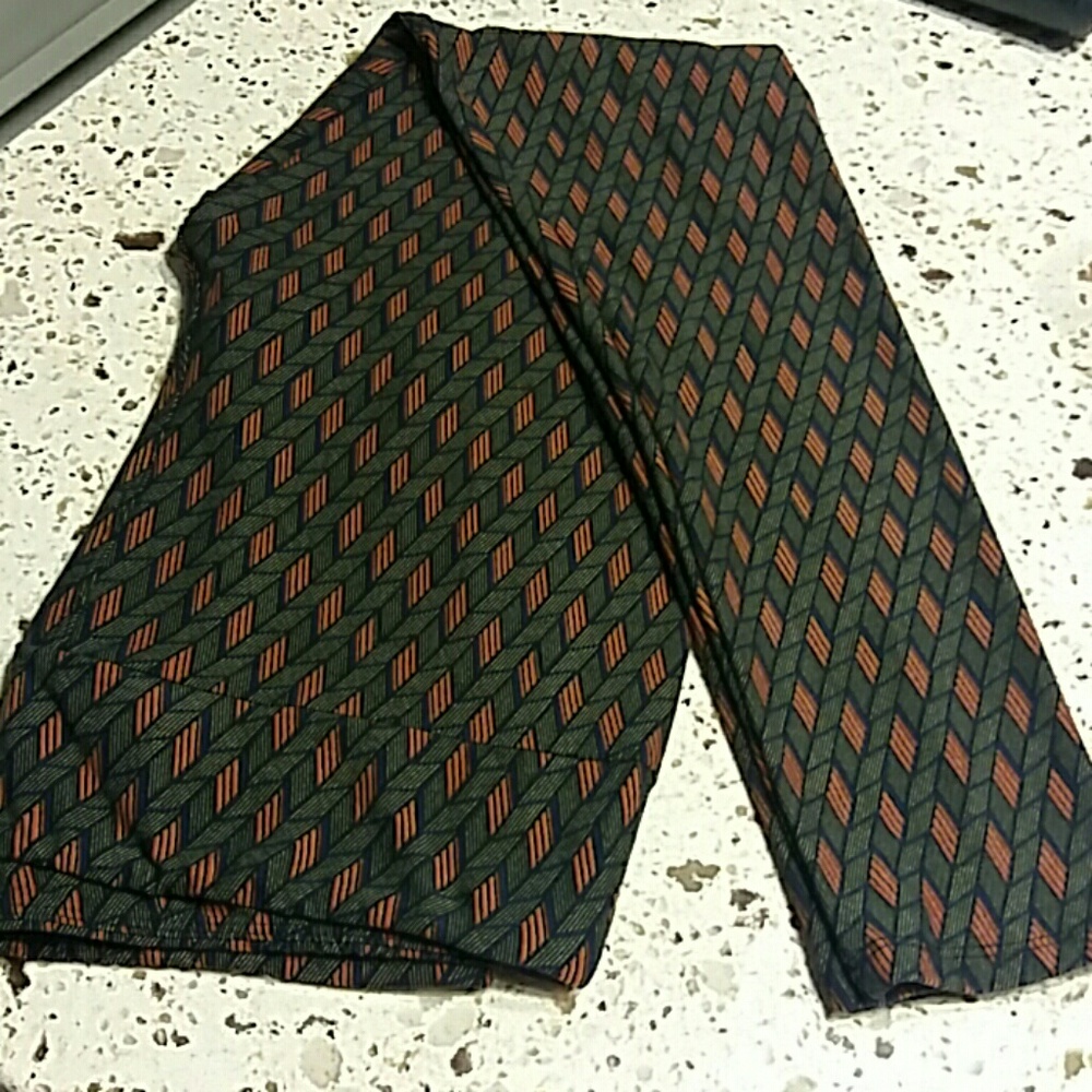 Lularoe TC leggings brand new without tags