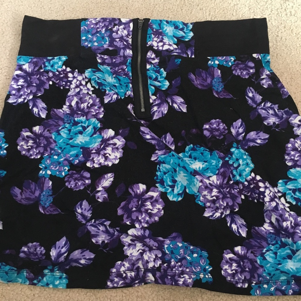 XL skirt!