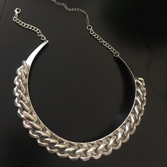 Vintage Heavy Chainlink Collar Style Necklace - Picture 4 of 5