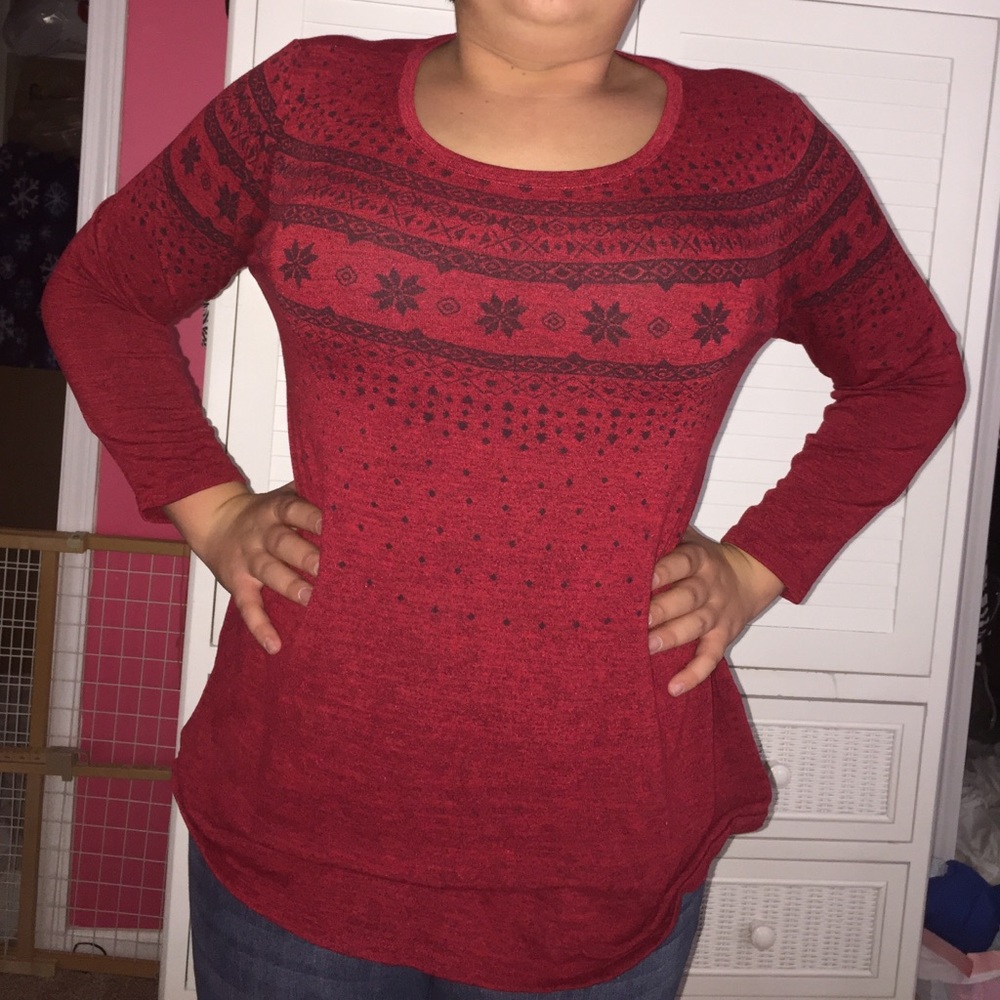 Long sleeve snowflake shirt
