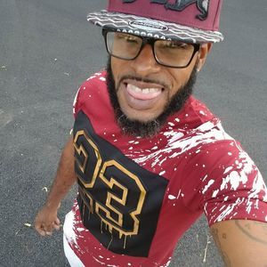 Meet your Posher, Desmond