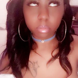 Meet your Posher, Ayana