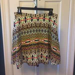 Whisper Aztec print mini skirt size medium